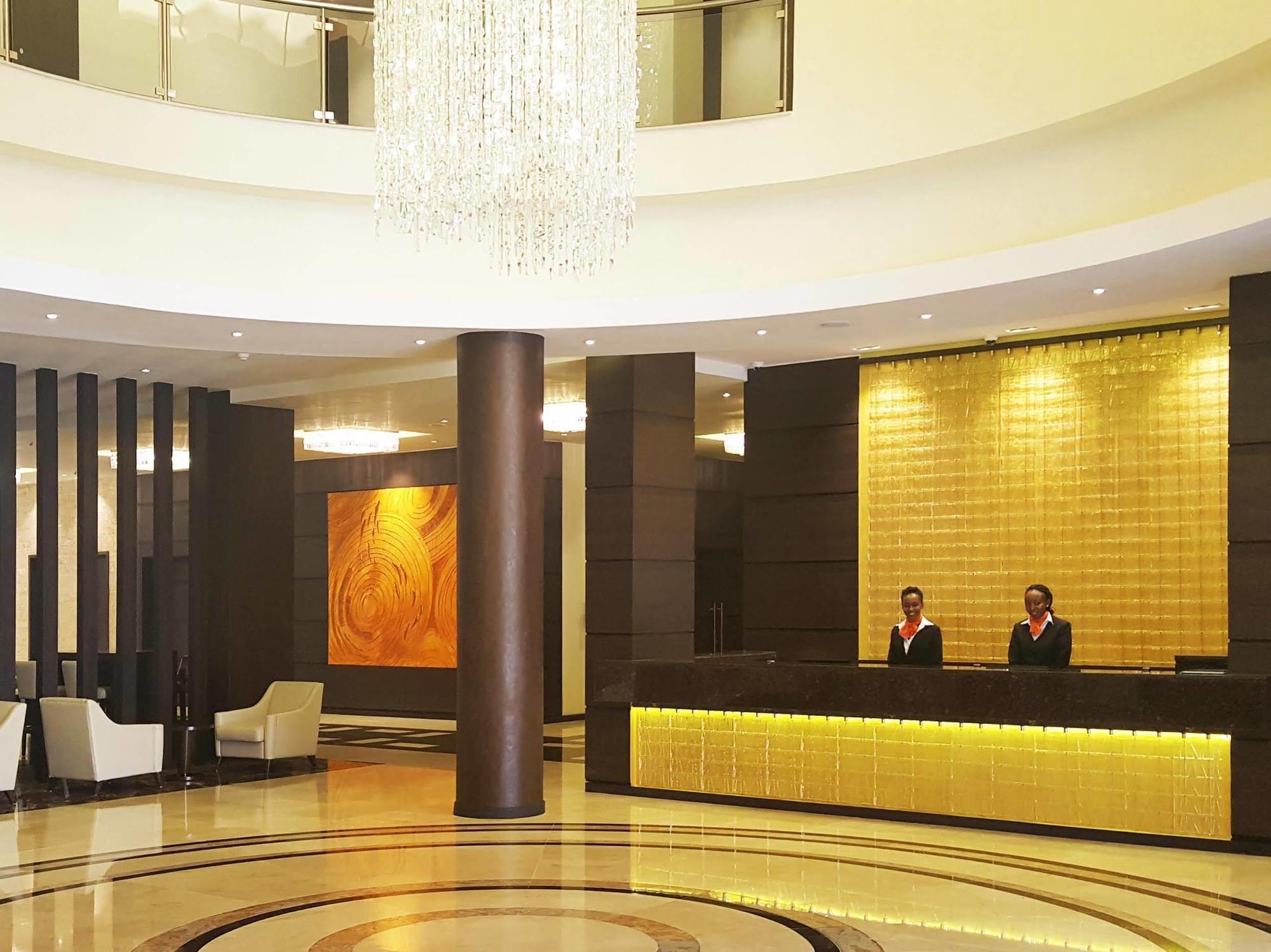 Doubletree By Hilton Nairobi Hotel Kültér fotó